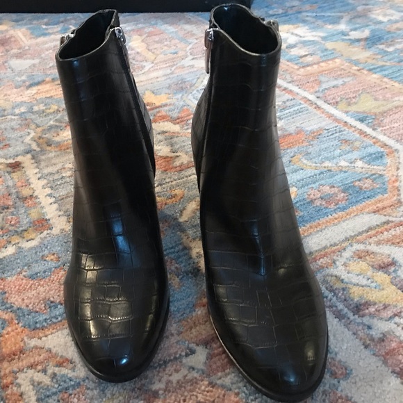 Nine West booties - Picture 5 of 9